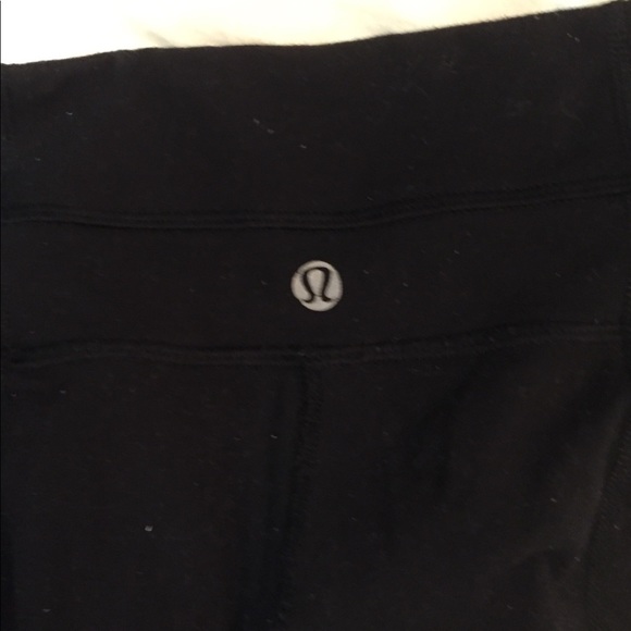 lululemon black yoga pants - Picture 2 of 2